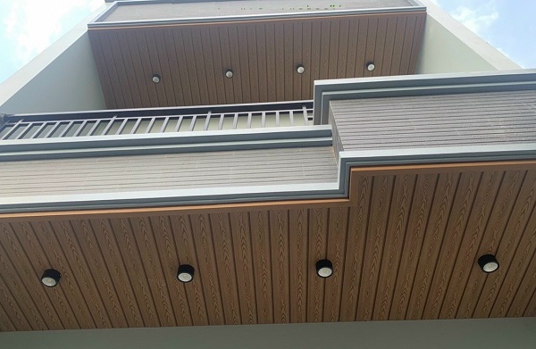 Nẹp V ốp trần gỗ nhựa ngoài trời