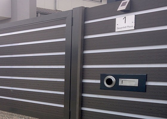 cổng gỗ nhựa Tecwood