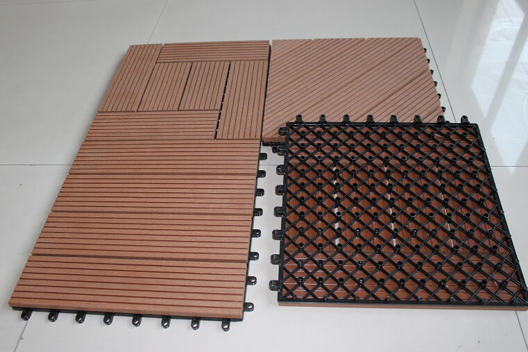 Có nên sử dụng vỉ gỗ nhựa ngoài trời composite cho không gian phòng tắm không? Có nên sử dụng vỉ gỗ nhựa ngoài trời composite cho không gian phòng tắm không