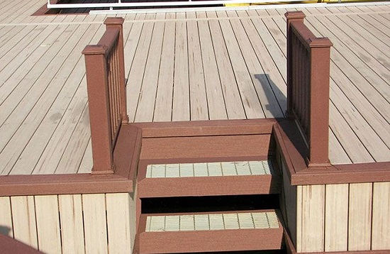 lắp đặt sàn gỗ ngoài trời