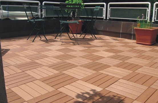 sàn gỗ ban công màu vàng Tecwood