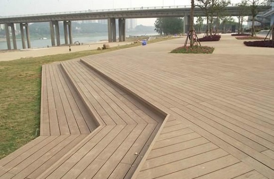 sàn gỗ ngoài trời giá rẻ